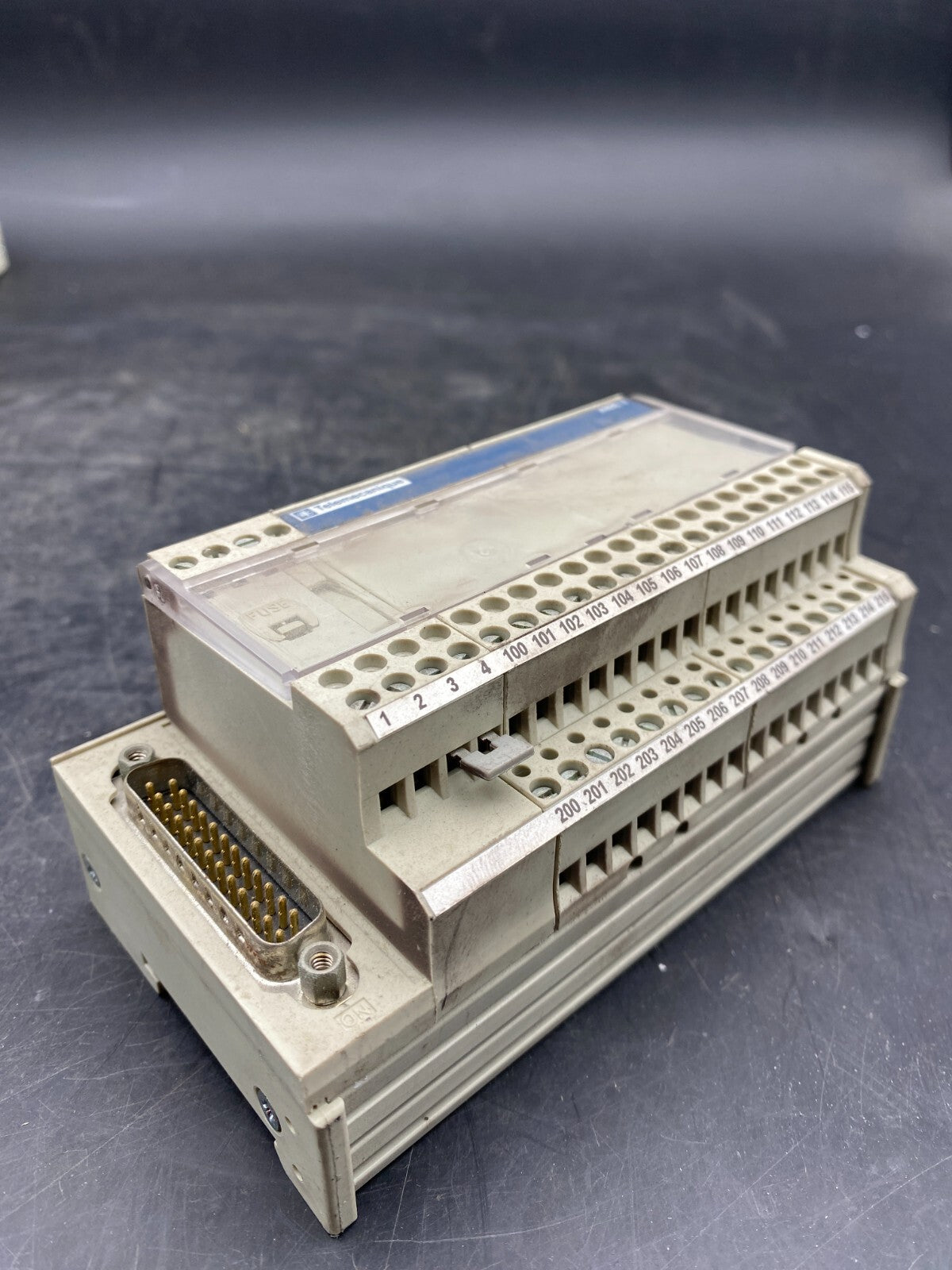 TELEMECANIQUE ABE7 ABE7 - CPA02 ANALOG COUNTING BASE MODULE - KLR Automation