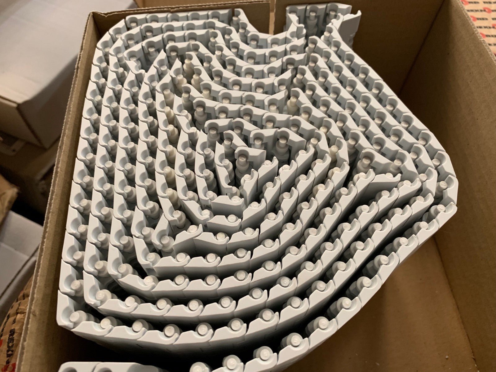 Rexnord Chain Table Top WHA515 K004.5 976.22.93 4,5 inch 3.048 Meter 240 Rows - KLR Automation