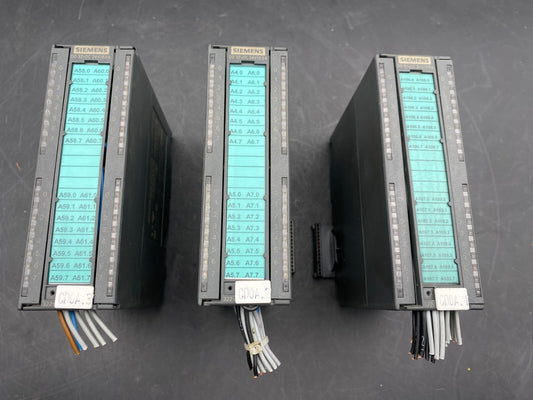 LOT OF 3 SIEMENS SIMATIC S7-300 DIGITAL OUTPUT MODULE 6ES7322-1BL00-0AA0