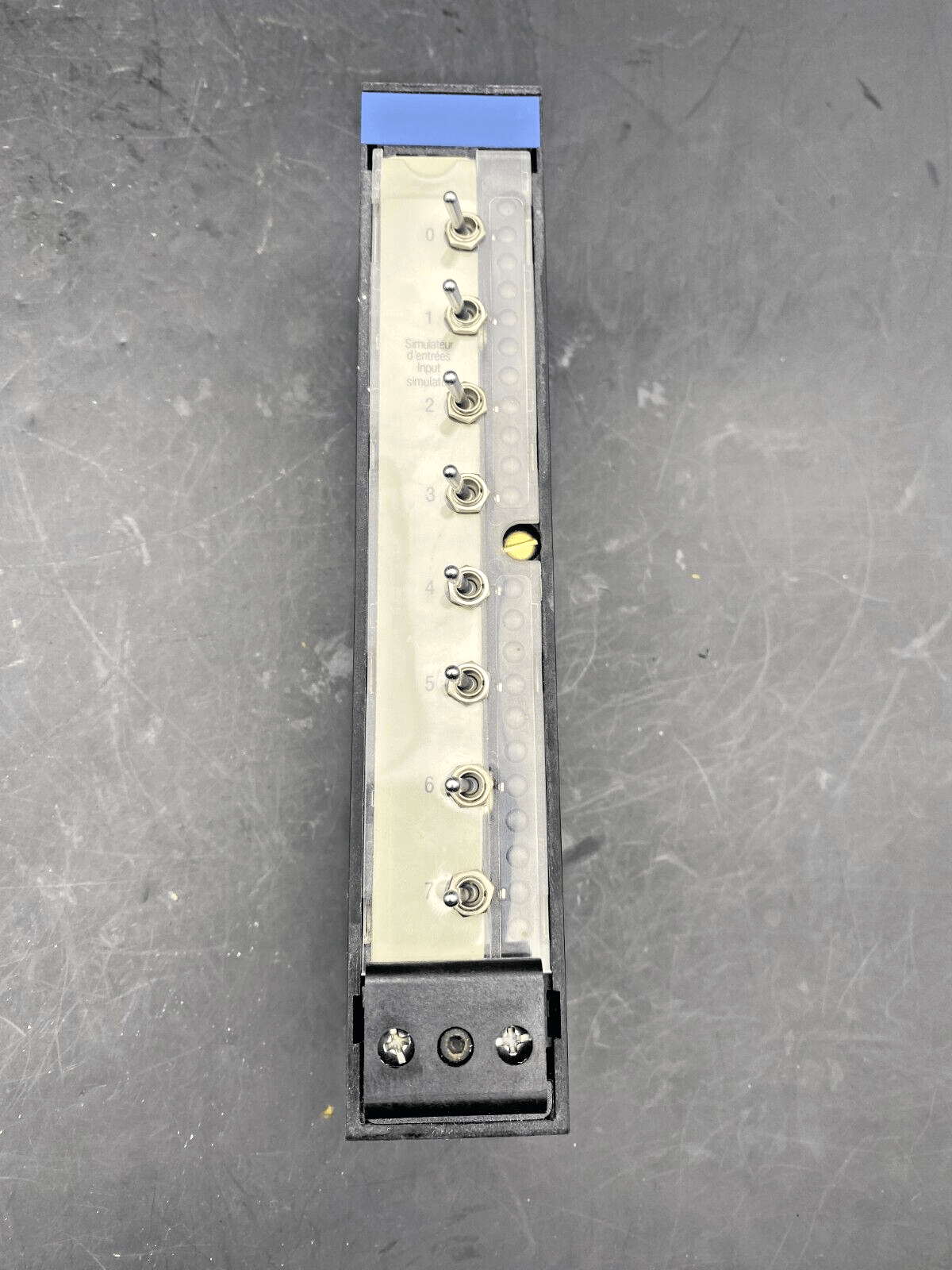 TELEMECANIQUE TSXMNC15 INPUT SIMULATOR 8 BITS - KLR Automation