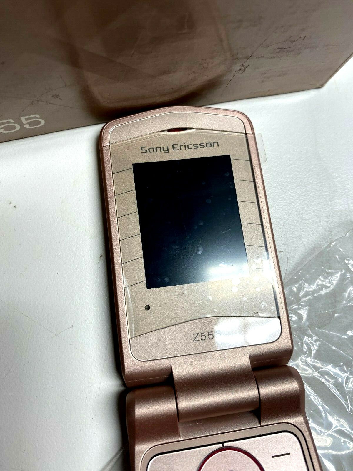 Sony Ericsson Z555i  Mobile Phone Old Stock Rare collectors Mobile Phone Cell