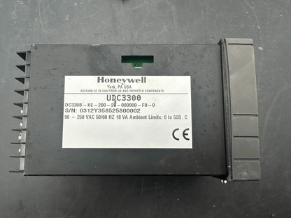 HONEYWELL UDC3300 DC330B - KE - 200 - 21 - 000000 - F0 - 0 REGULATEUR NUMERIQUE UNIVERSEL - KLR Automation