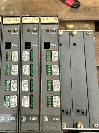 KLOCKNER MOELLER SUCOS PS316 - 212 - 1 EBE240.1 - 2 EBE223.1 - 6 cpu - w EBE211 s201 s252 - KLR Automation