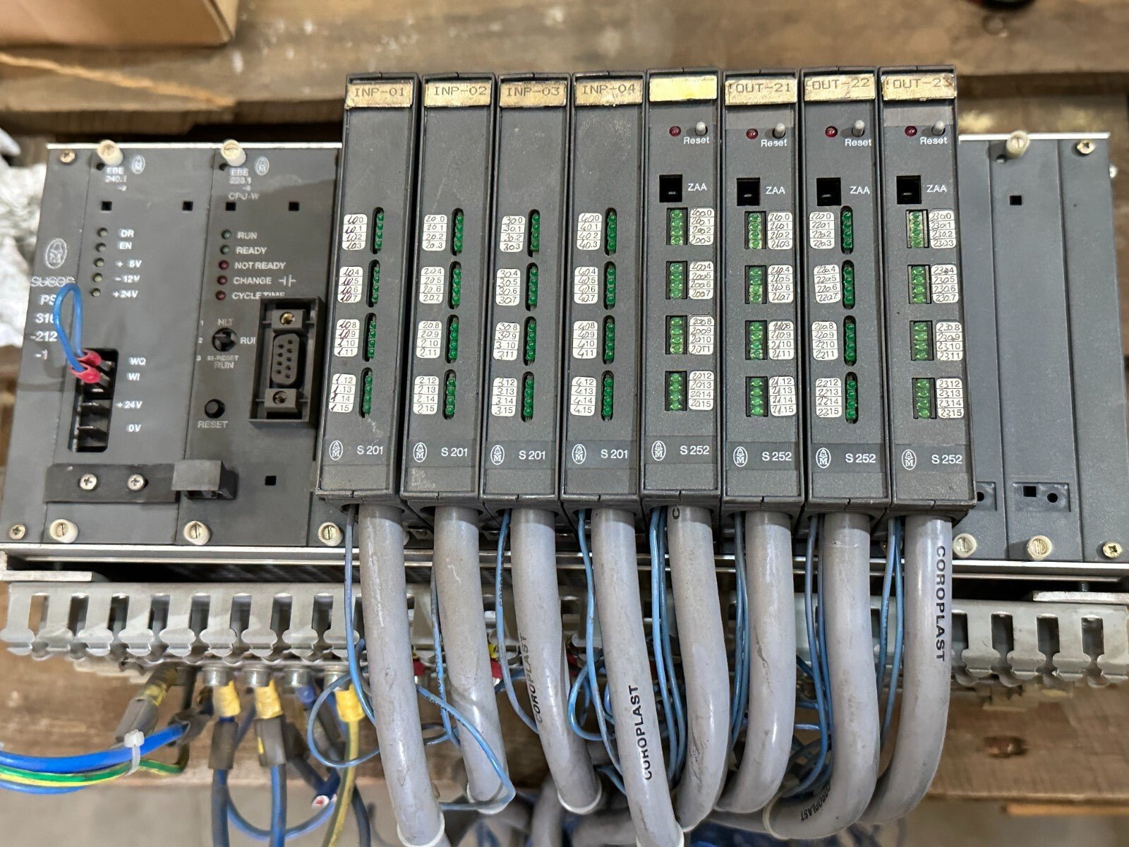 KLOCKNER MOELLER SUCOS PS316 - 212 - 1 EBE240.1 - 2 EBE223.1 - 6 cpu - w EBE211 s201 s252 - KLR Automation