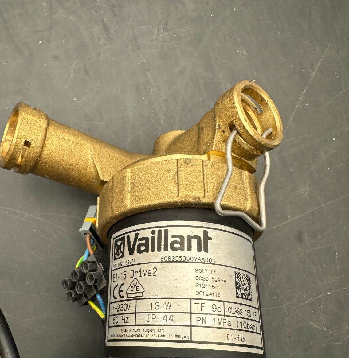 VAILLANT 0020152934 230V 13W 10 bar POMPE + RACCORD
