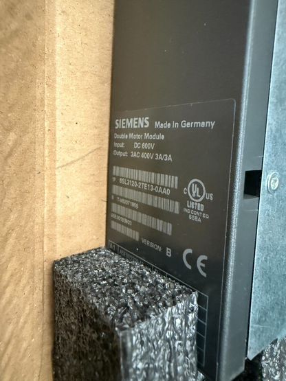 Siemens 6SL3120-2TE13-0AA0 SINAMICS , motor module. New