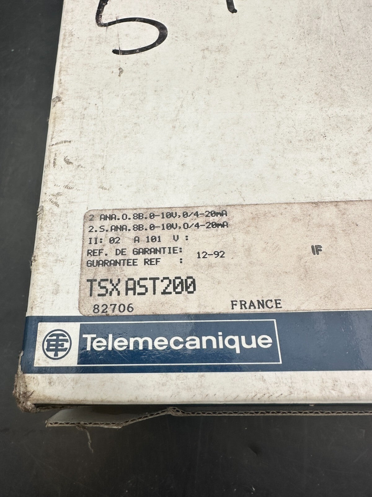 TSXAST200 - TELEMECANIQUE Analog output module - KLR Automation
