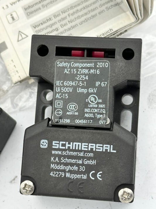 1pc x SCHMERSAL SAFETY INTERLOCK SWITCH AZ 15 ZVRK-M16-2254 Ui 500V Uimp 6Kv