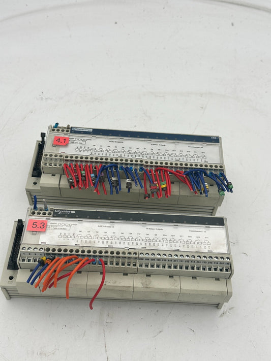 1pc x SCHNEIDER ELECTRIC TELEFAST MODULE 2 RELAY OUTPUTS ABE7-R16S210