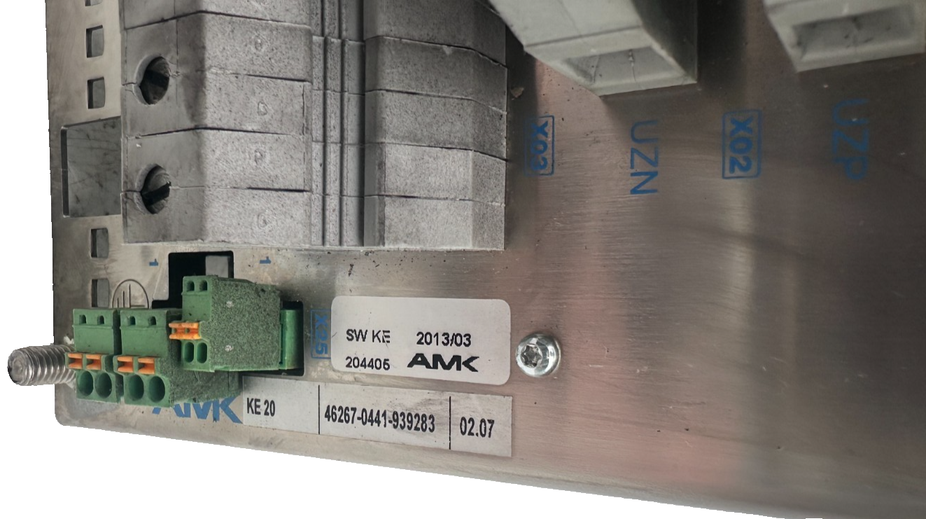 AMK AMKASYN KE 20 20kW VERSION 02.07 ALIMENTATION COMPACTE