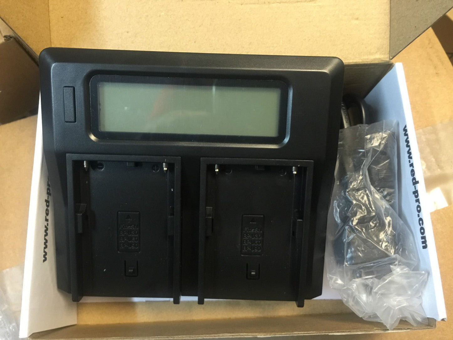 Dual Charger REDPRO Charger For BP - U Serie Battery BP - U30 BP - U60 BP - U90 - KLR Automation