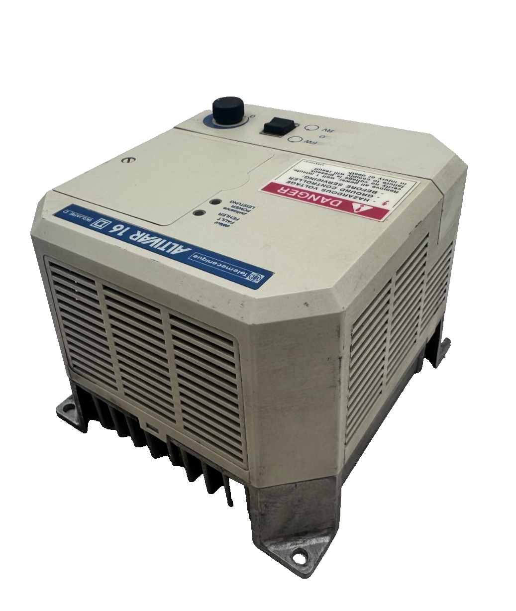 TELEMECANIQUE ATV16U09M2 ALTIVAR 16 208-240V 0.5HP/0.37kW