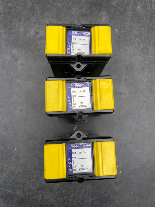 LOT DE 3 SOCOMEC TCB 26-30 500 5A 5VA 0.72/3kV 50-60Hz