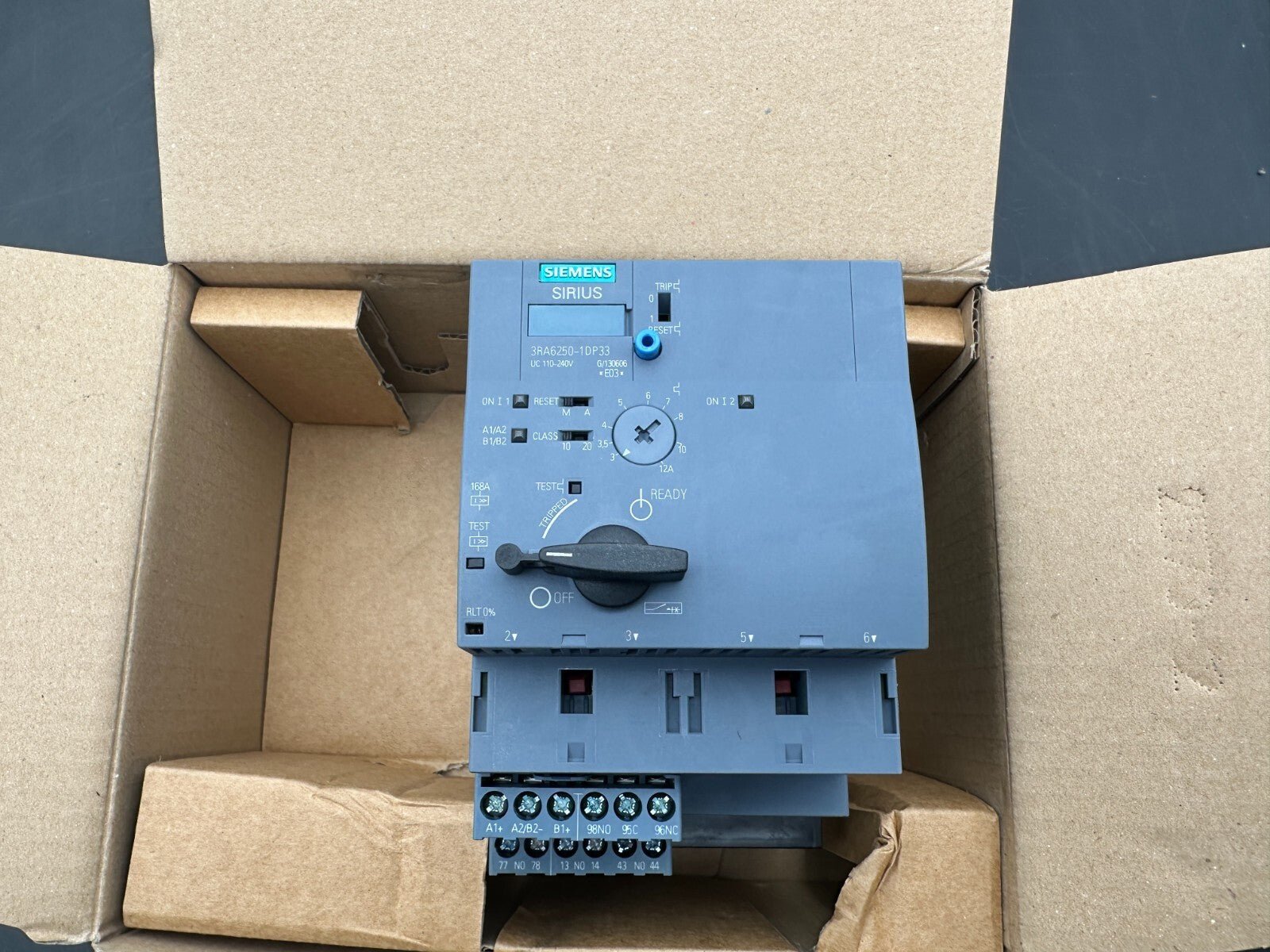 SIEMENS 3RA6250 - 1DP33 SIRIUS DEPART COMPACT - KLR Automation