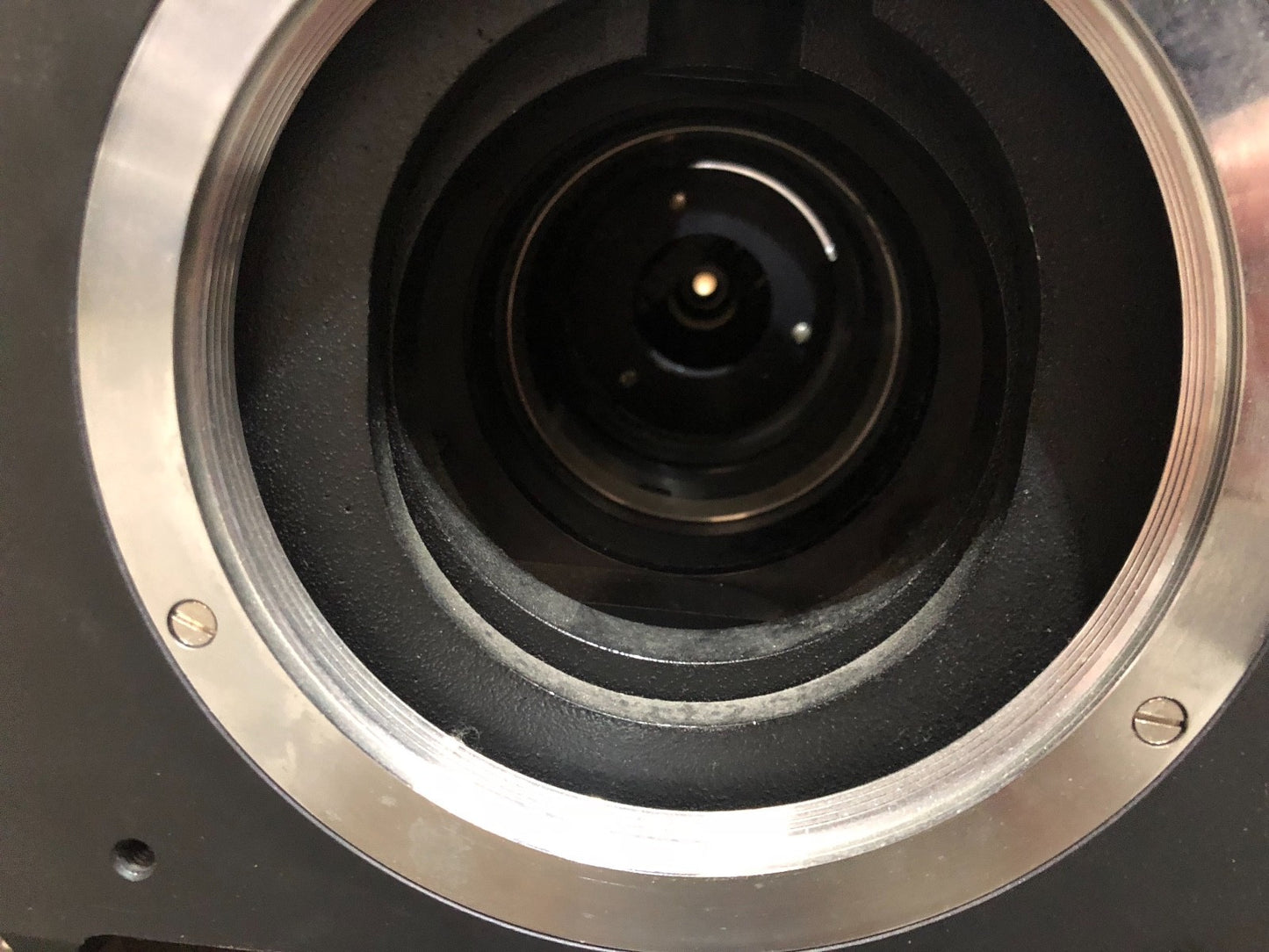 Tour optic EALING ELECTRO - OPTICS EEO outil provenant de chez Kinoptik Paris - KLR Automation