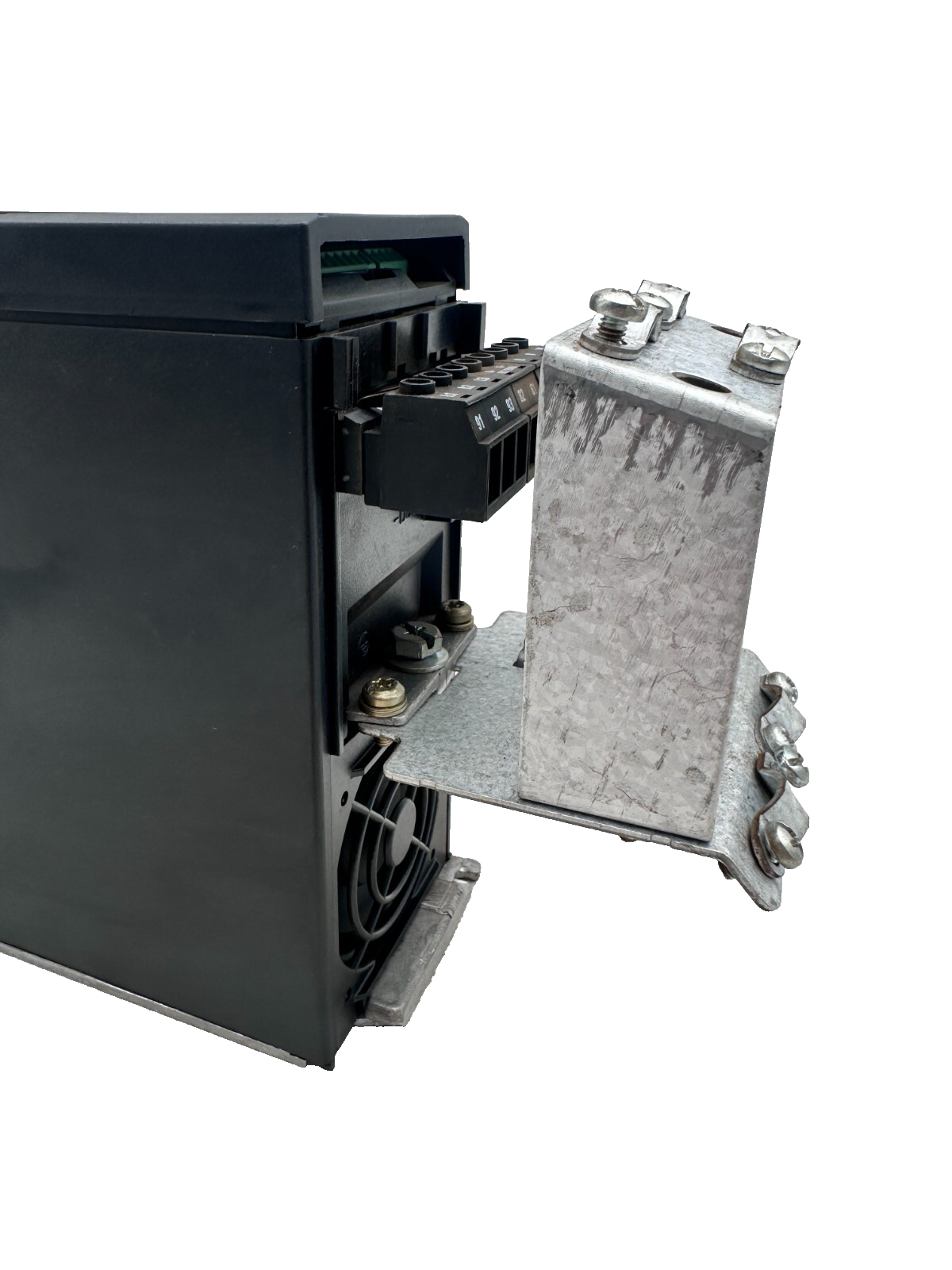 DANFOSS VLT 2800 195N1004 VLT2805PT4B20SBR1DBF00A00 3x380-480V 50/60Hz 1.6A