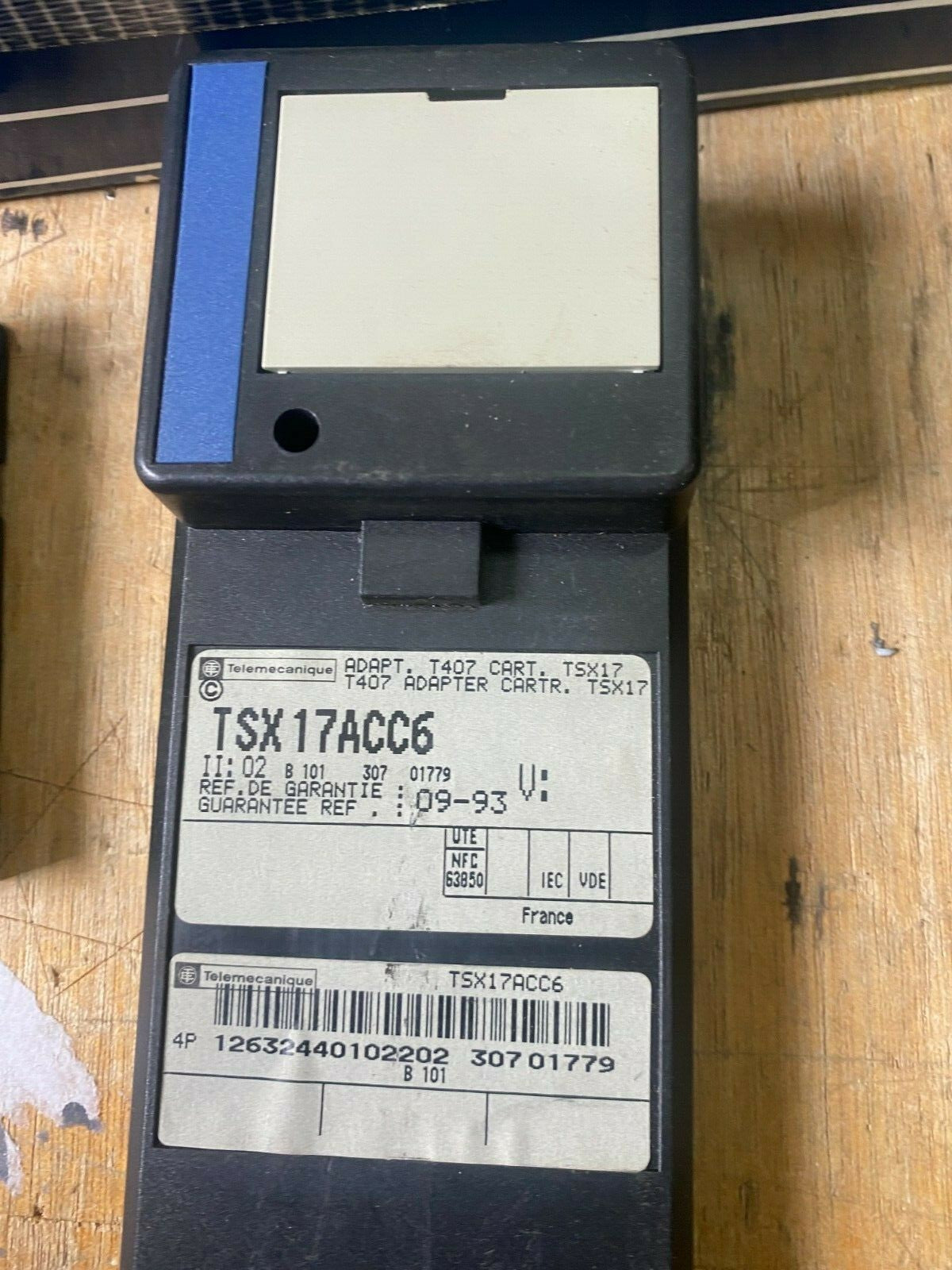 Télémécanique TSX T407 10  TSX17ACC7 TSX17acc6 RAM 32 8