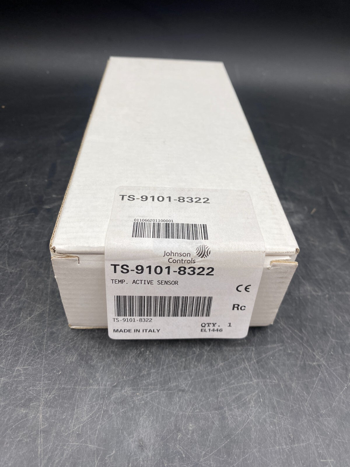 1pc x JOHNSON CONTROLS TS-9101-8322 TEMPERATURE ACTIVE SENSOR