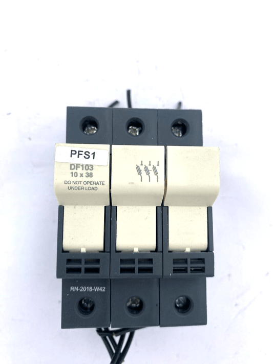 1pc x SCHNEIDER ELECTRIC DF103 RN - 2018 - W42 FUSE HOLDER - KLR Automation