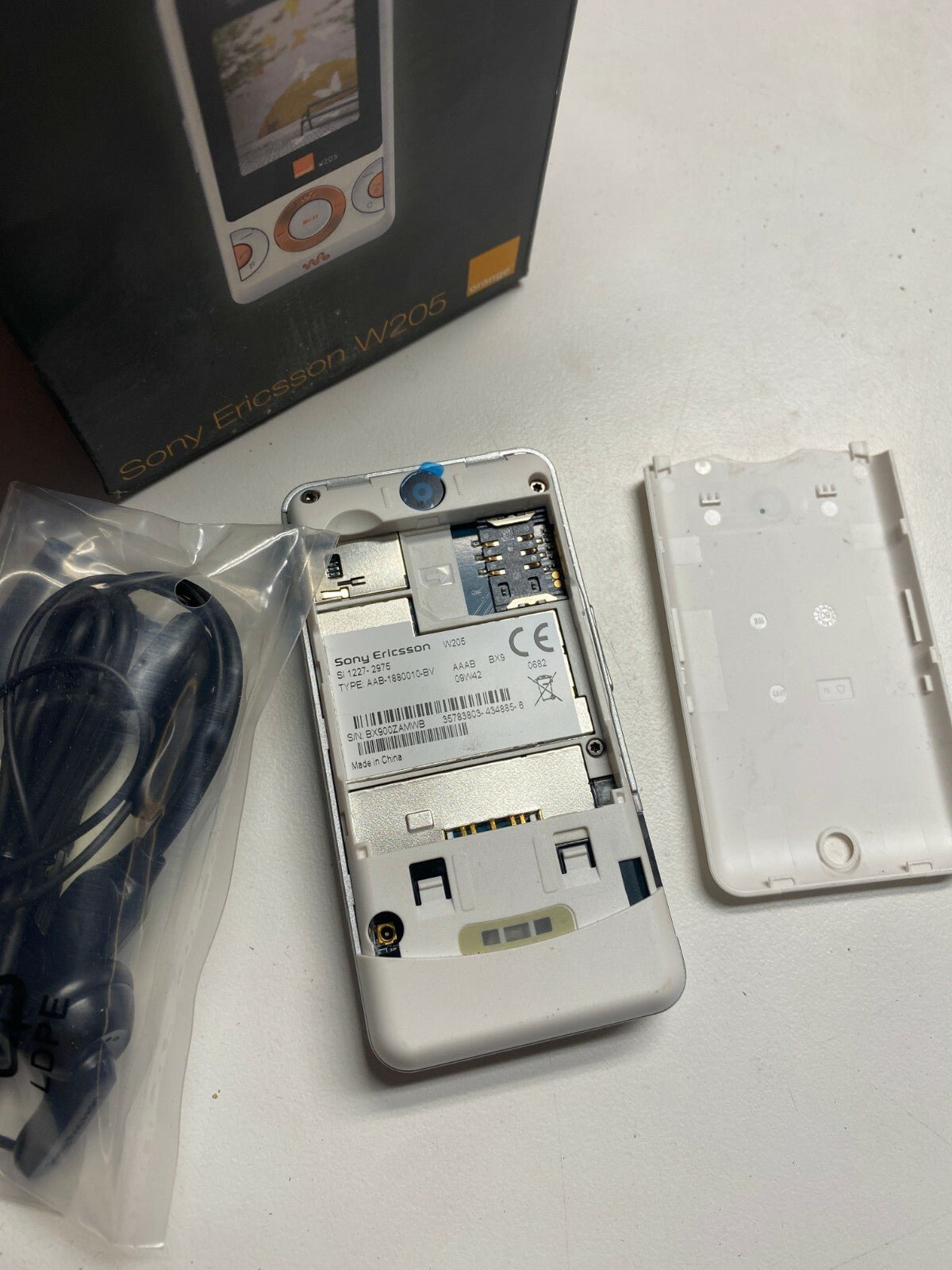 Sony Ericsson W205 Phone Old Stock Rare collectors Mobile Phone GSM - KLR Automation