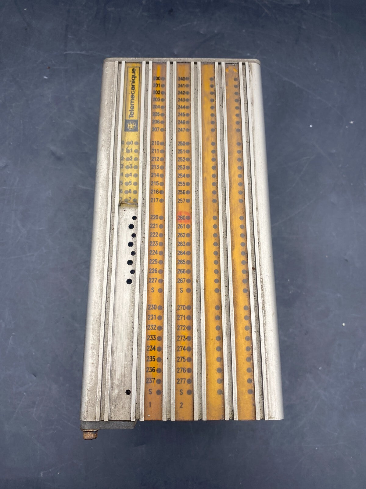 TELEMECANIQUE TSX21 AUTOMATE