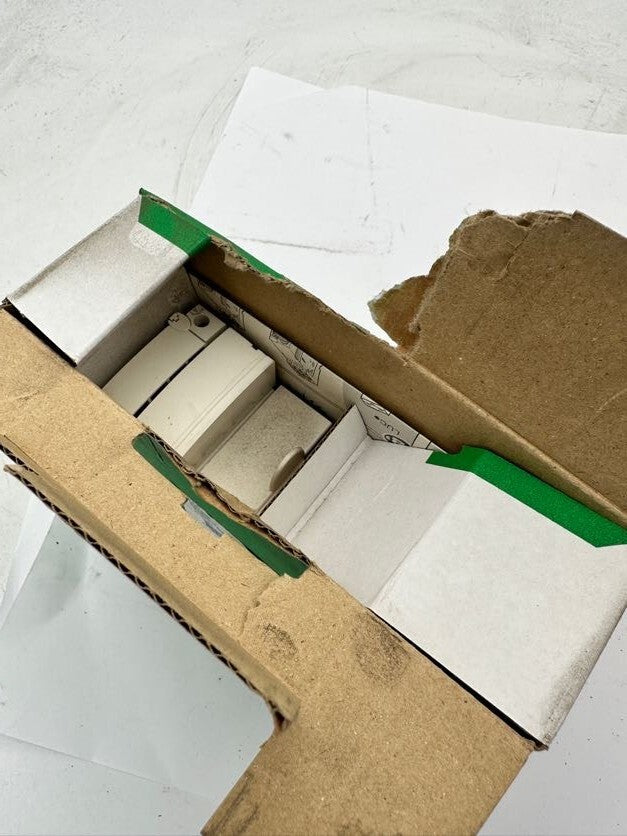 1pc x SCHNEIDER ELECTRIC LUB12 POWER BASE TESYS-036277 2C 1222