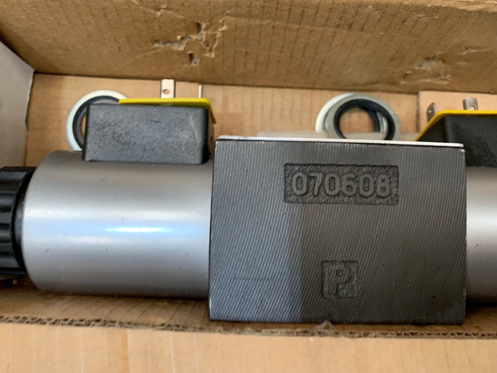 Vincke 4WE6 - G - 60 - G12NZ4 Distributeur Hydraulique Electrovalve - KLR Automation