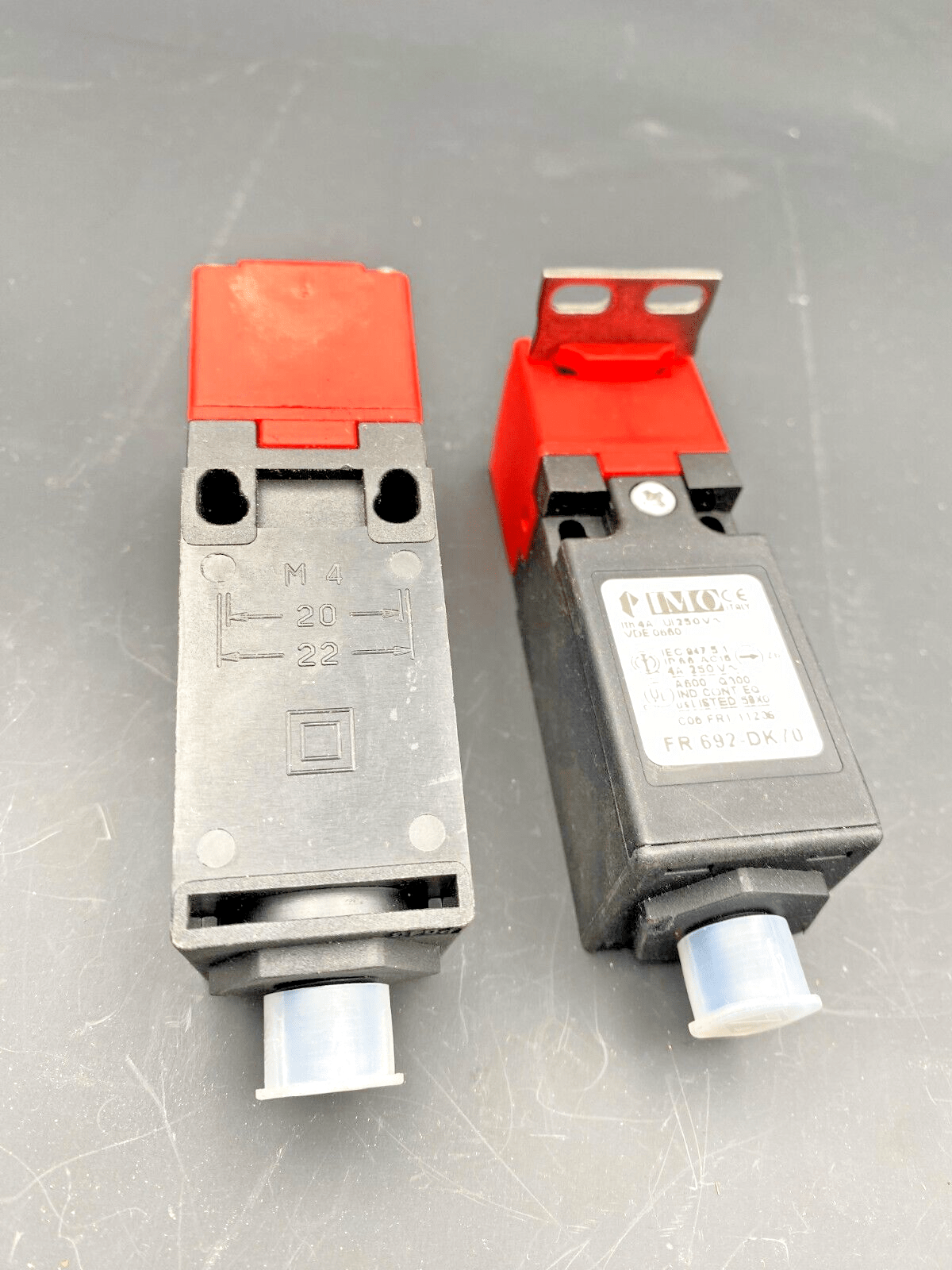 1pc x LOT OF 2 PIZZATO IMO FR 692 - DK70 SAFETY SWITCH - KLR Automation