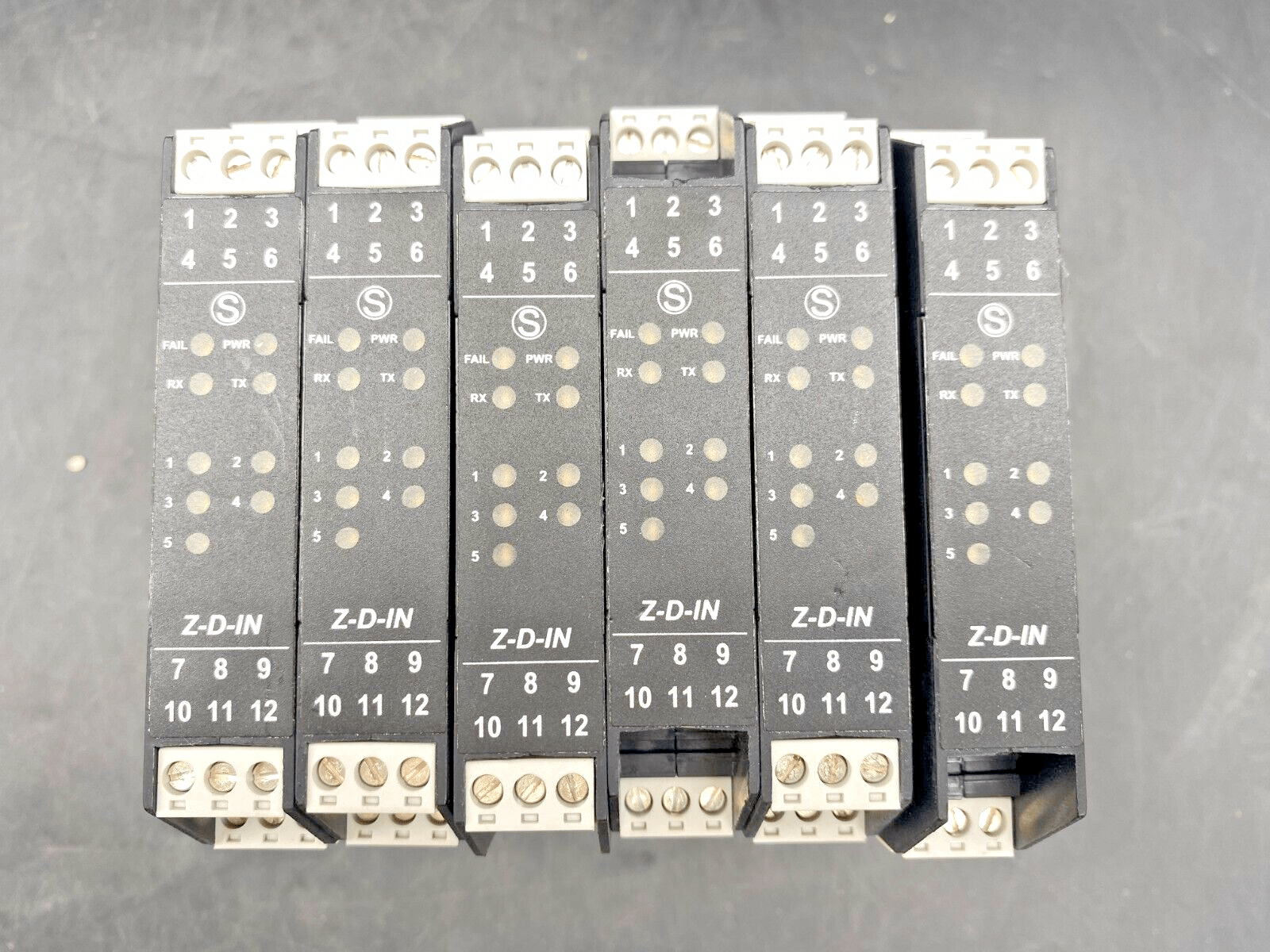 1pc x SENECA Z - D - IN - 1 ZDIN1 5 DIGITAL INPUT MODULE - KLR Automation