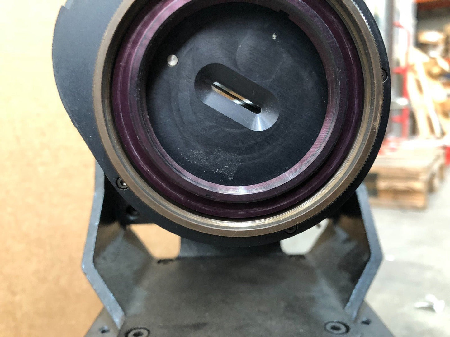 Tour optic EALING ELECTRO - OPTICS EEO outil provenant de chez Kinoptik Paris 2 - KLR Automation