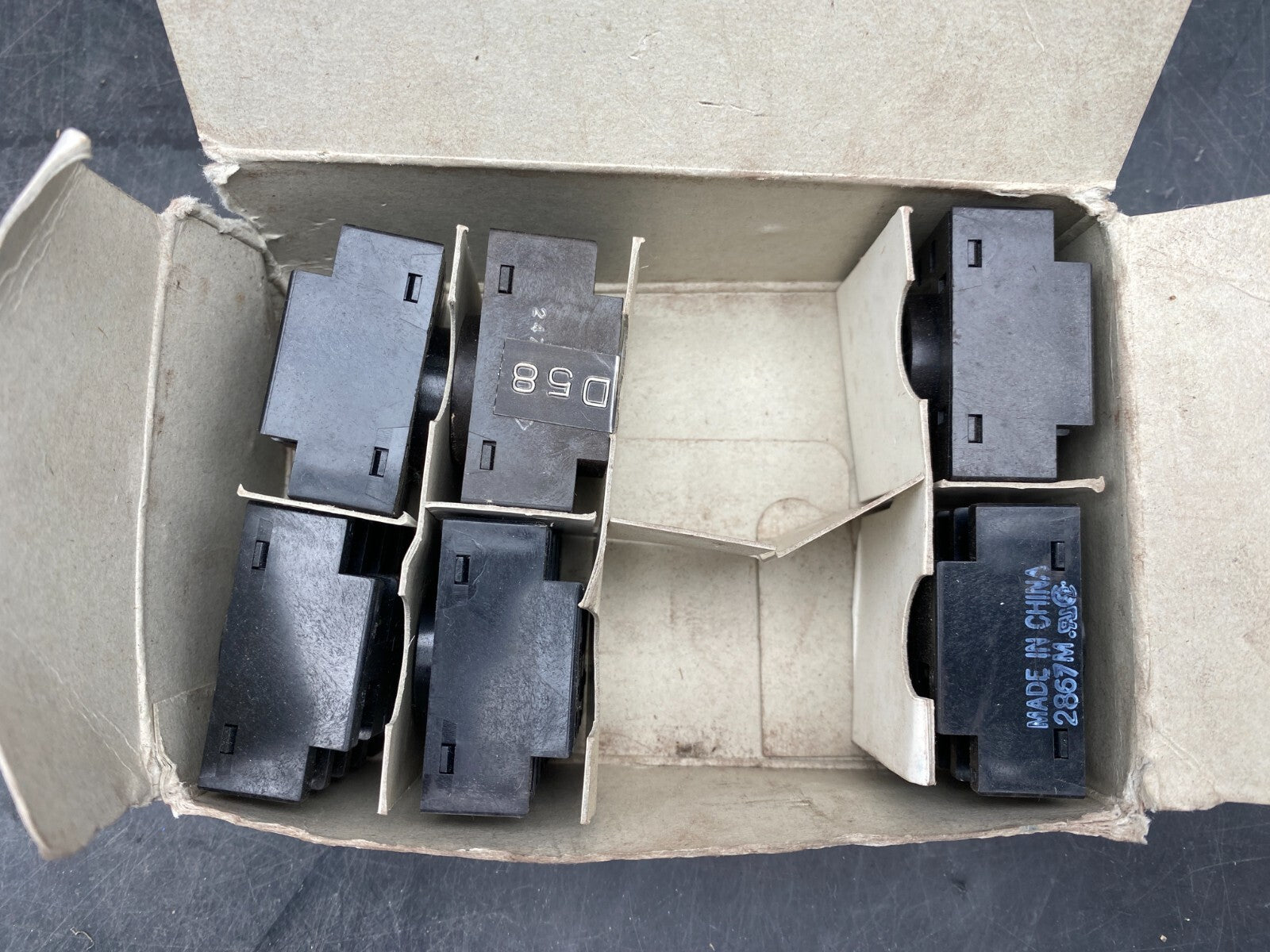 LOT DE 5 OMRON P3GA - 11 CONNECTING SOCKET - KLR Automation