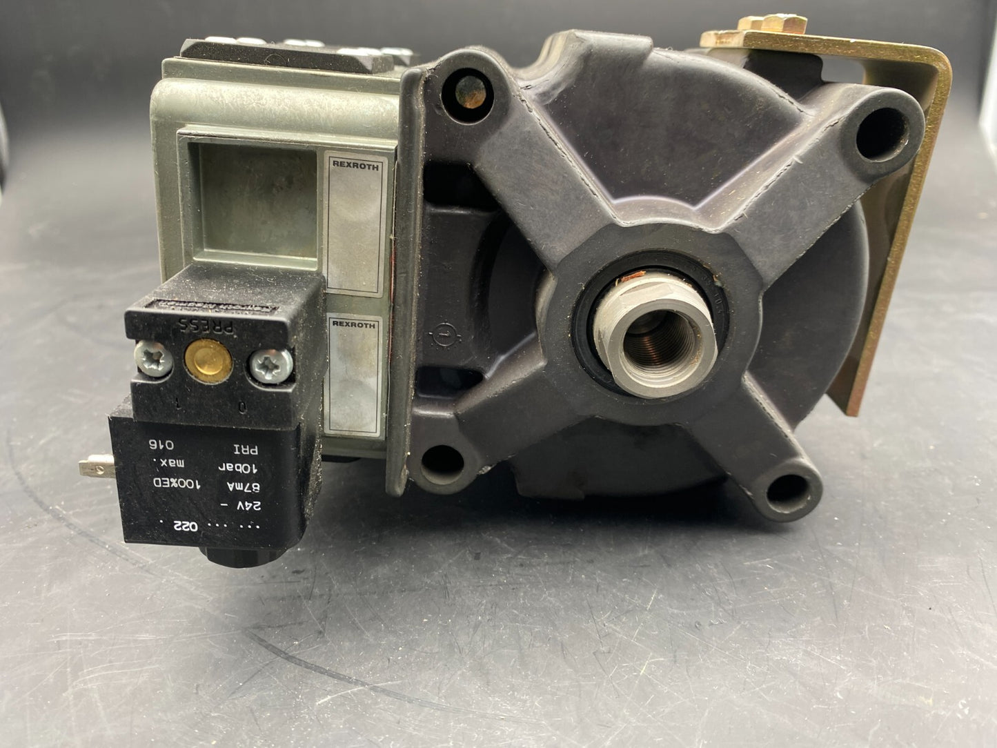 1pc x REXROTH PUMP 323 - 799 - 900 - 0 61.184.1331/10 10BAR HUB 20/20 + 323 - 799 - 100 - 3 - KLR Automation