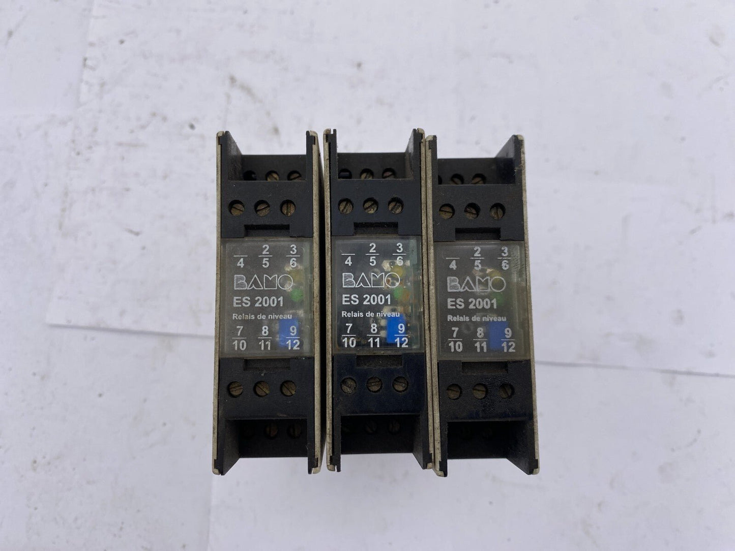 1pc x BAMO ES 2001 RESISTIVE LEVEL DETECTOR 24V - KLR Automation