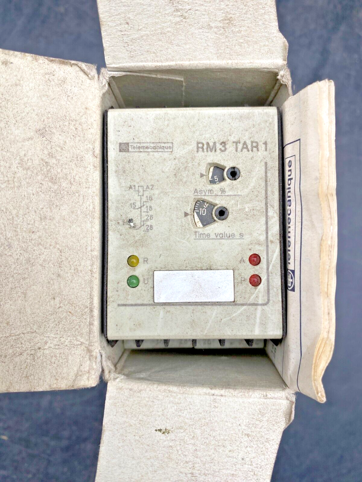 TELEMECANIQUE RM3TAR113MU7 006132 RELAIS DE CONTROLE ASYMETRIE DES PHASES