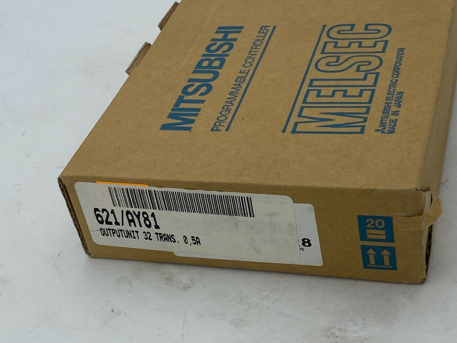 1PCS NEW 621/AY81 MELSEC MITSUBISHI outputunit 32 trans 0,5A - KLR Automation