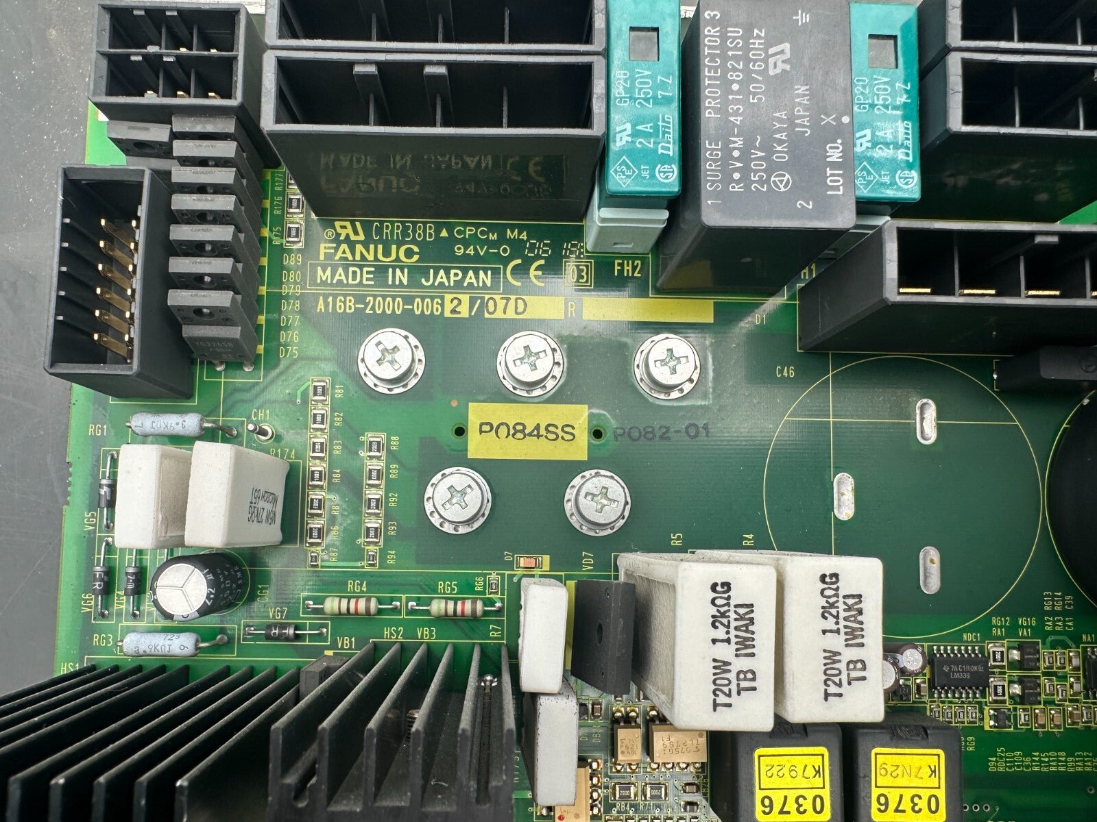 FANUC A16B - 2000 - 0062/07D + FANUC ME - 1 SERVO AMPLIFIER - KLR Automation