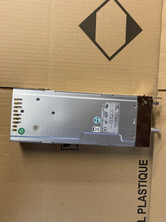 Emacs R2W-5600P-R Supply/Bloc Alimentation 600W