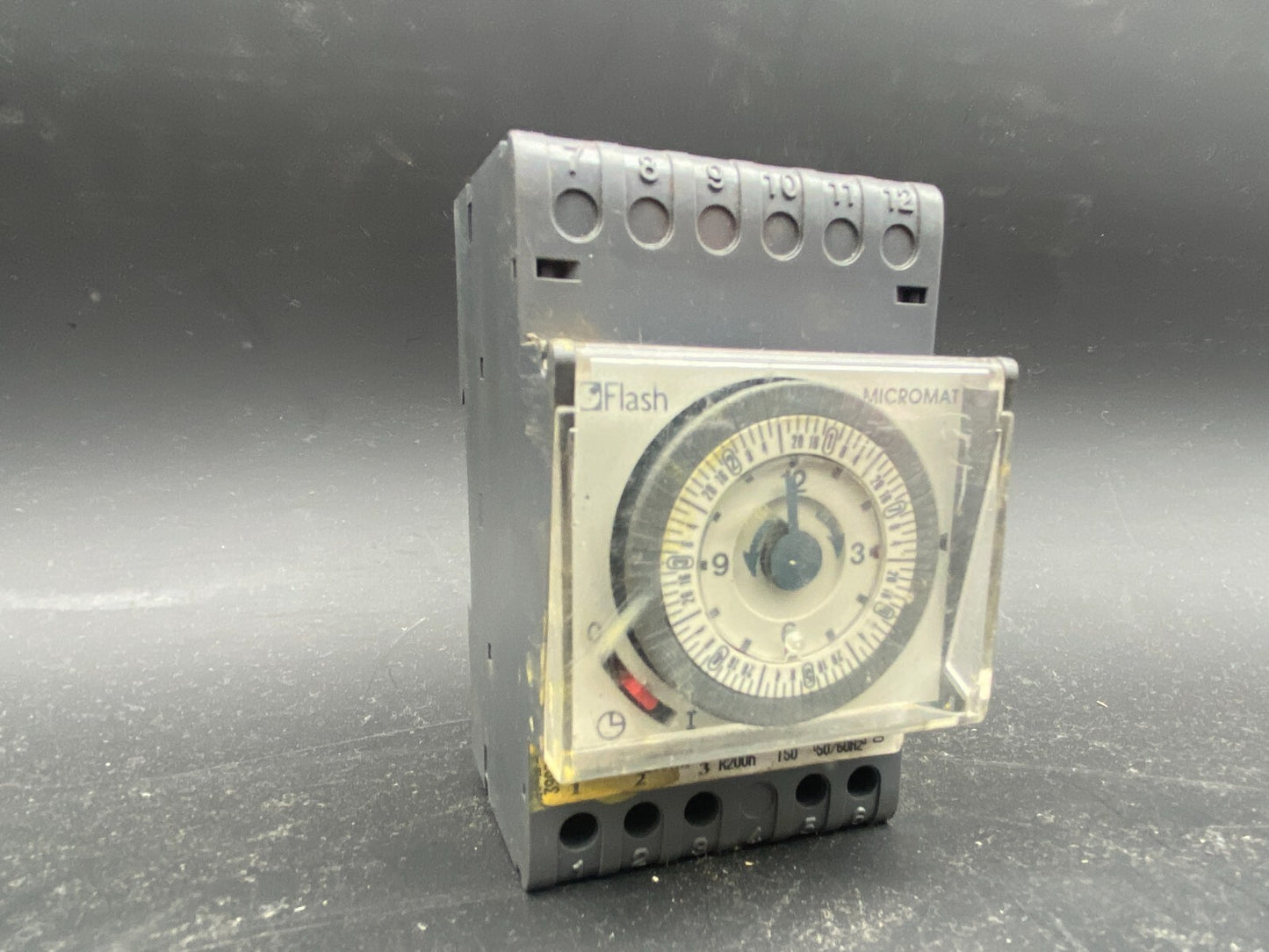 FLASH MONOTRON 200 13372 220 - 240 VAC 16A PROGRAMMING CLOCK - KLR Automation