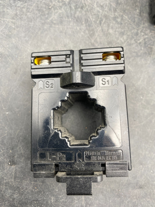 LOT DE 3 SOCOMEC TCB 26-30 500 5A 5VA 0.72/3kV 50-60Hz