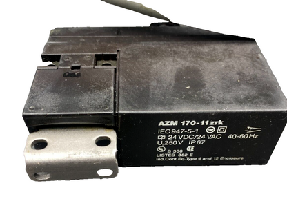 SCHMERSAL AZM 170-11ZRK SOLENOID INTER LOCK SWITC x1pc