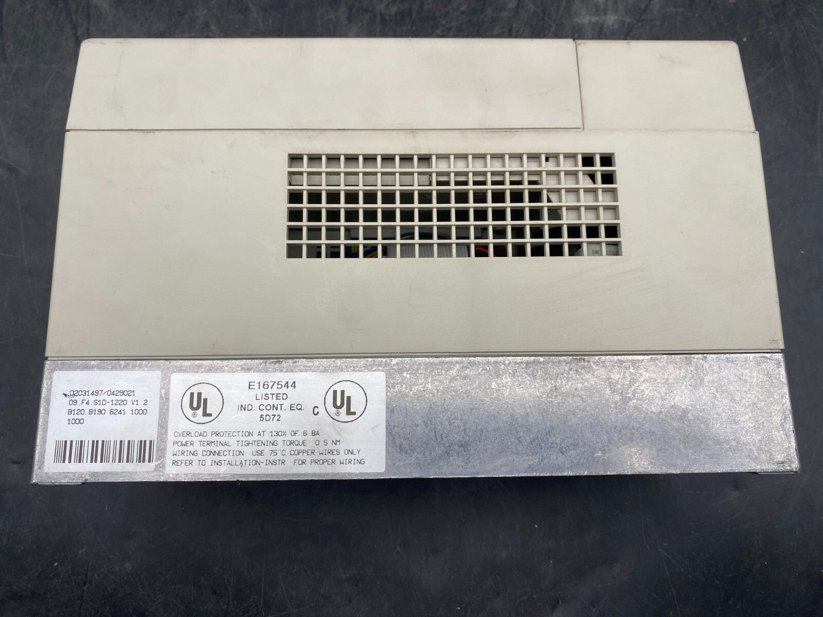 KEB F4 09.F4.S1D-1220/1.2 2.8kVA 1.5kW 2/4P COMBIVERT