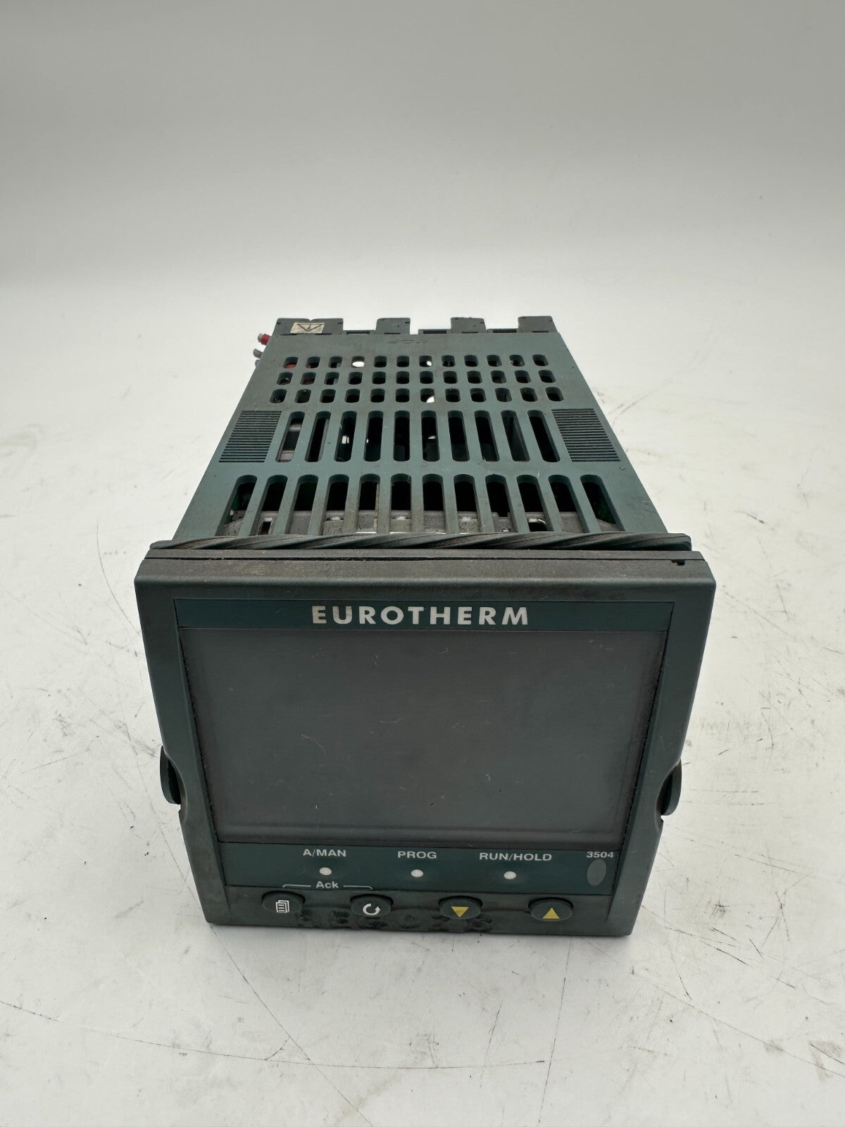 EUROTHERM 3504 3504/CC/VH/X/XX/X/X/XXX/G/LO/RR 235688 TEMPERATURE CONTROLLER - KLR Automation