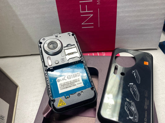  LG  Renoir KC910  Rare OLD Mobile collectors phone 2