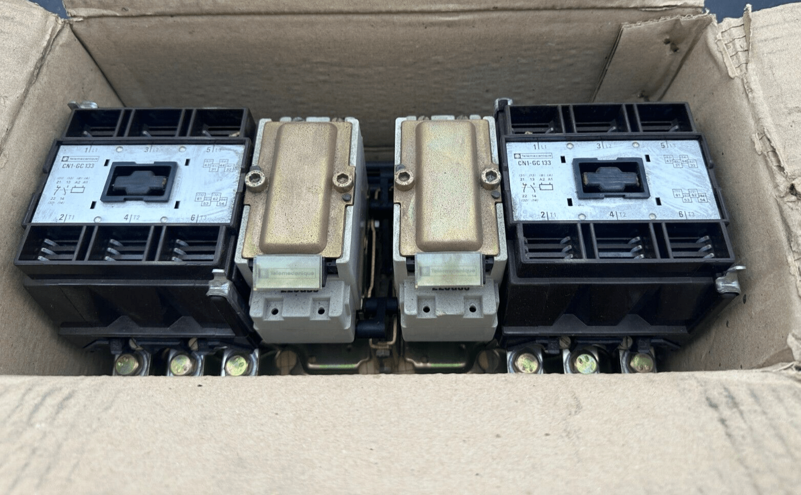 TELEMECANIQUE CN1 - GC 133 CONTACTEUR x2pc - KLR Automation
