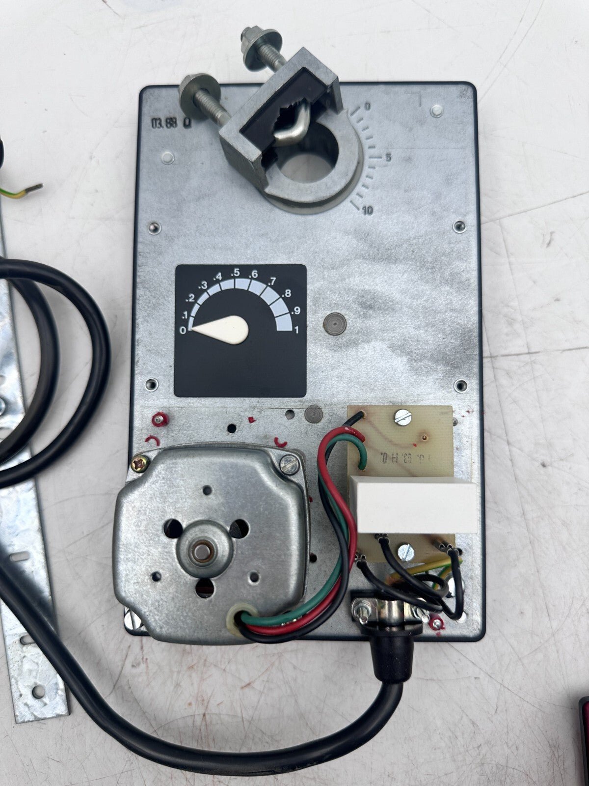 STAEFA CONTROL SIEMENS AS2D15 8458 ASU1D15 08460 DAMPER ACTUATOR ROTARY x1pc - KLR Automation