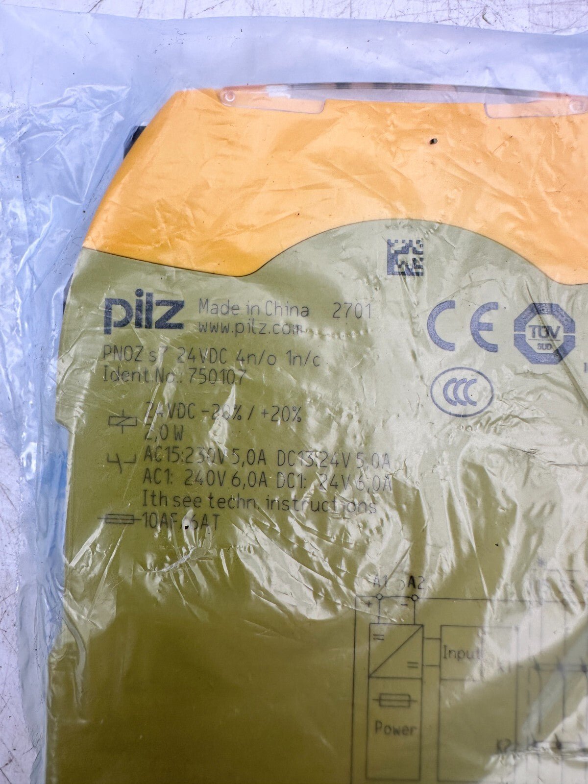 PILZ 750107 PNOZ S7 24VDC 4N/O 1N/C SAFETY RELAY - KLR Automation