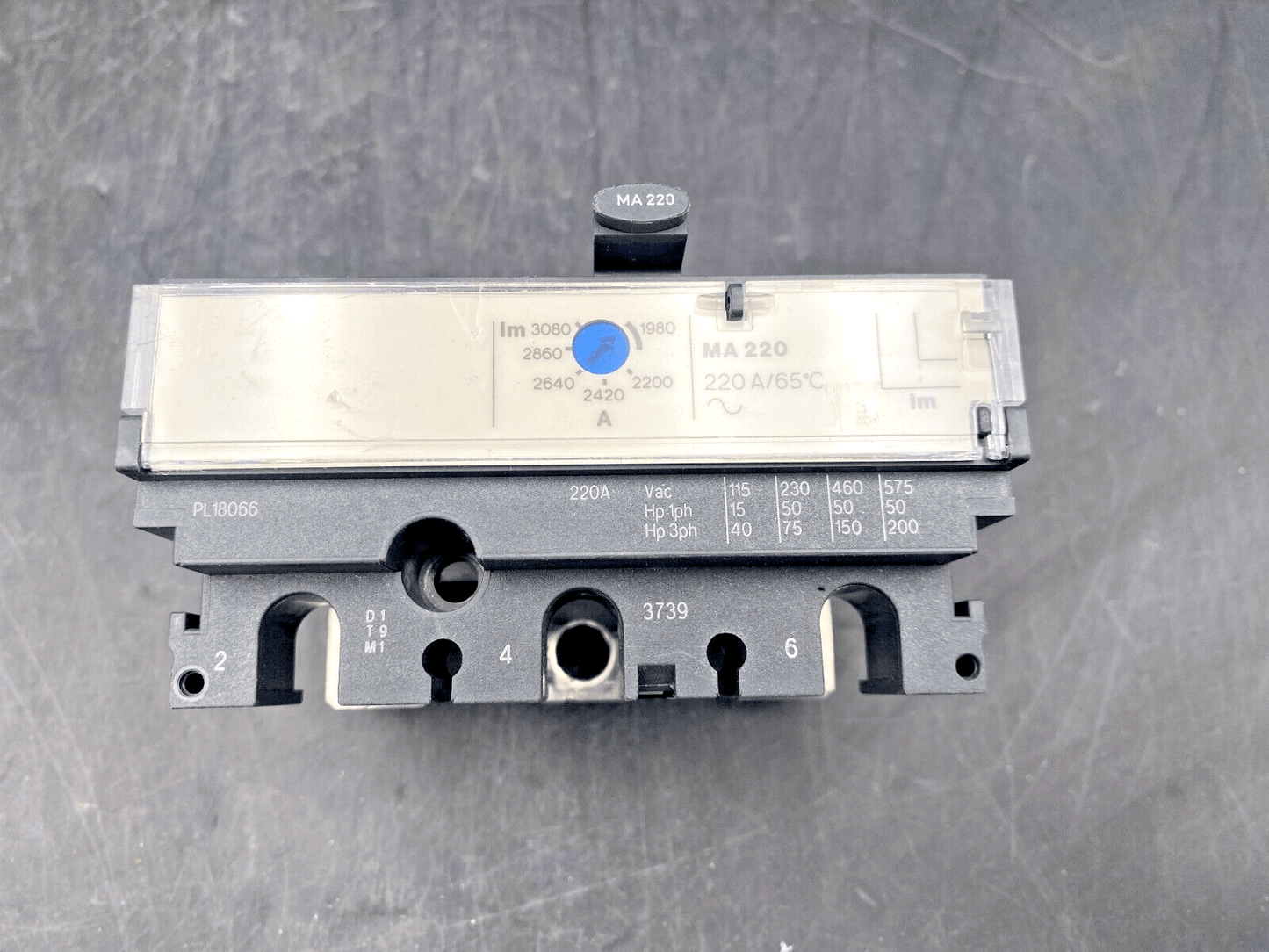 MERLIN GERIN SCHNEIDER ELECTRIC LV431500 CIRCUIT BREAKER MA 220 TRIP UNIT 3P3D N - KLR Automation