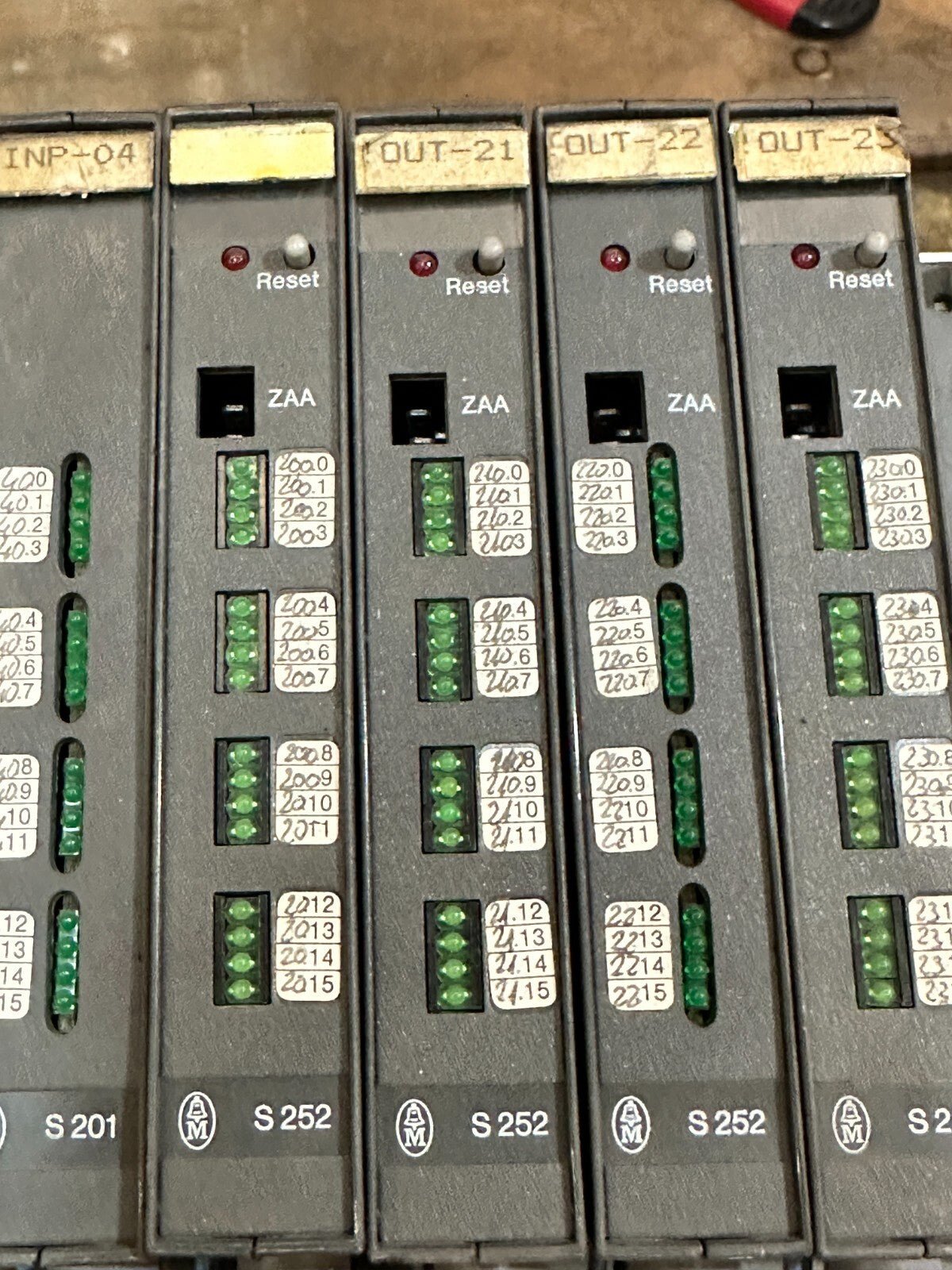 KLOCKNER MOELLER SUCOS PS316 - 212 - 1 EBE240.1 - 2 EBE223.1 - 6 cpu - w EBE211 s201 s252 - KLR Automation
