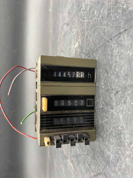 HENGSTLER 0 484 164 25I/S 24 VDC COUNTER