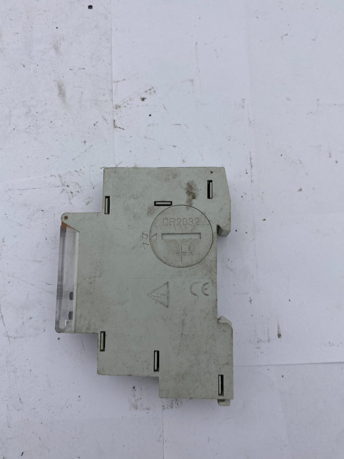 1pc x MERLIN GERIN IHP 1C 15854 230 - 240V 50 - 60Hz TIME SWITCH - KLR Automation